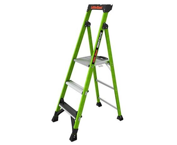 LITTLE GIANT&#174; MIGHTYLITE™ STEPLADDER