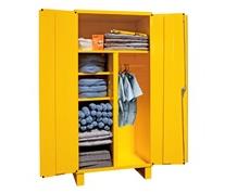SPILL CONTROL CABINET WITH ADJUSTABLE SHELVES