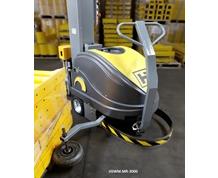 MODEL MR3000 - MOBILE ROBOT STRETCH WRAPPER